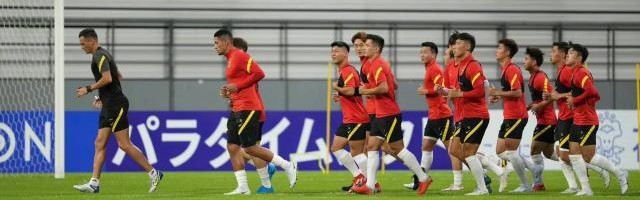 三亿体育app-选帅停滞国足被动 争当世预赛种子队基本无望