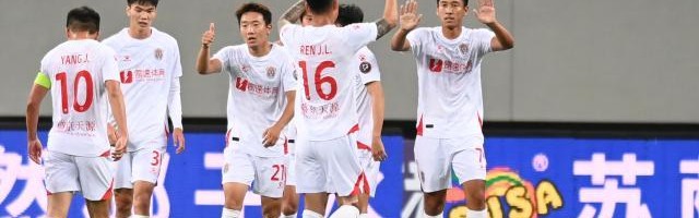 三亿体育-中甲综述：九牛、东吴、西海岸领跑 沈阳主场大胜