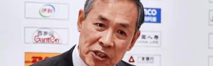 三亿百家乐-北京队二连败，许利民怒斥球星耍大牌，媒体人扒周琦怼主教练言论