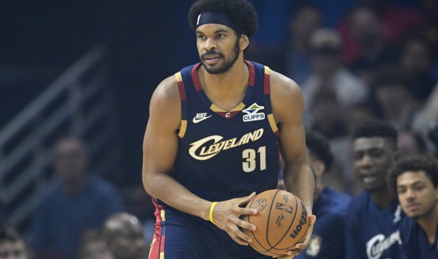 三亿app下载-正负值-29最低！阿伦9中5拿到11分10板1助2断