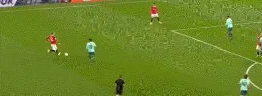 1665703811222063229.gif 曼联.gif